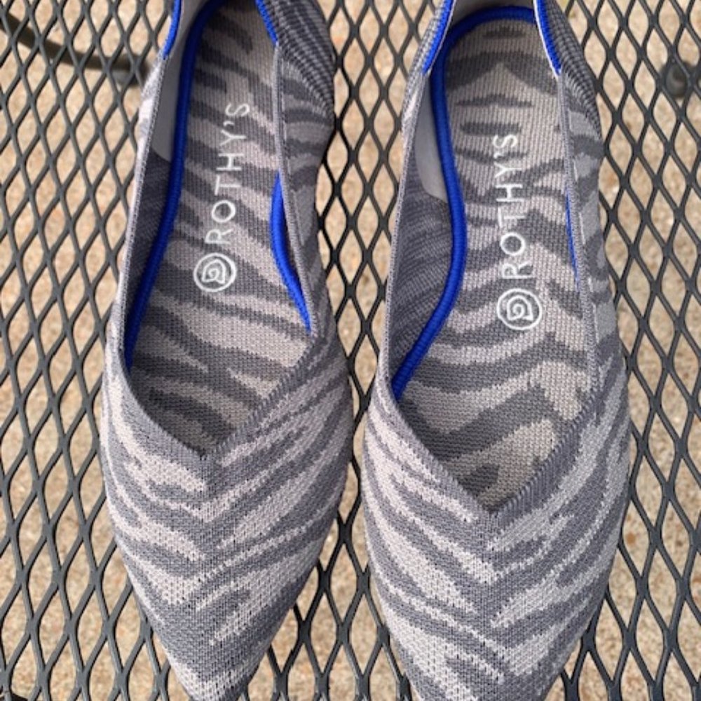 EUC ROTHY'S GRAY ZEBRA SIZE 8.5